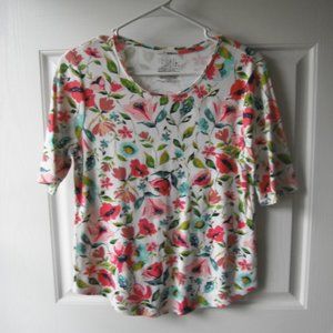 4/$15 Time and Tru  Med. womens top, multicolor